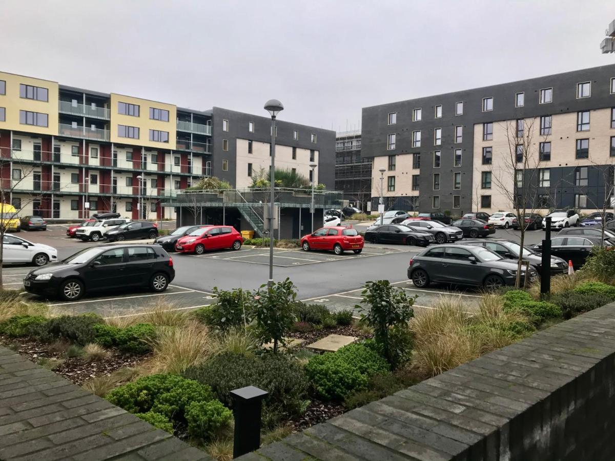 Modern Apartment Near Bullring Birmingham Bagian luar foto